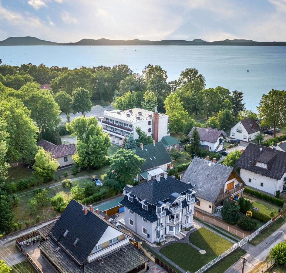 Villaboglar Balatonboglár Eksteriør billede
